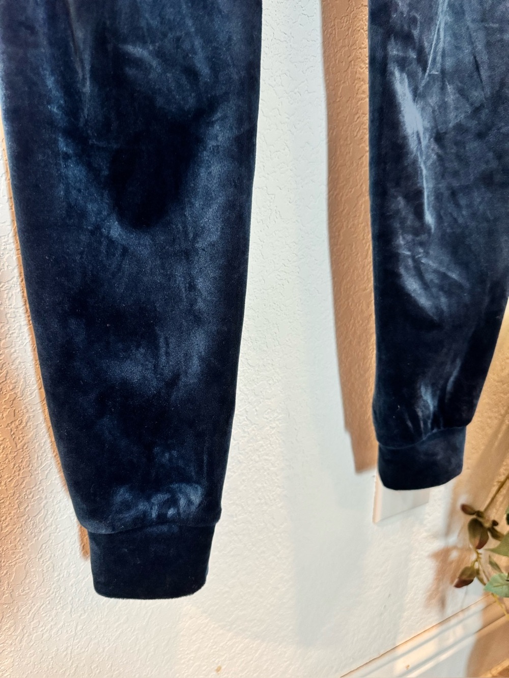Juicy Couture Velour Cutout Jumpsuit Navy Rhinestone Logo Long Sleeves- size M - Picture 8 of 15